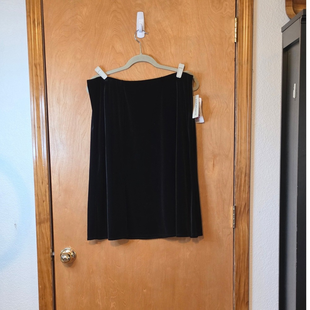 Notations Black Velvet Midi Skirt XL Stretch Pull On Minimalist Party Whimsigoth